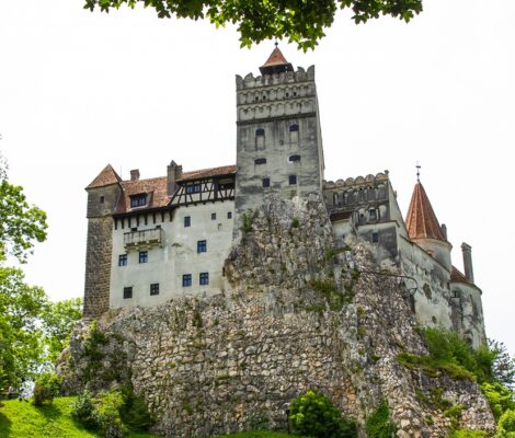 România, pe lista "celor mai înfricoșătoare destinații din lume" pentru Halloween 2024. Ce sunt sfătuiți să facă turiștii pe 31 octombrie