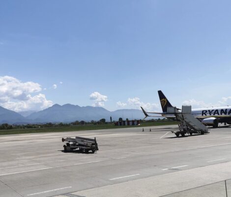 Ryanair a pus în vânzare cele mai ieftine bilete de avion. Ofertă spectaculoasă!