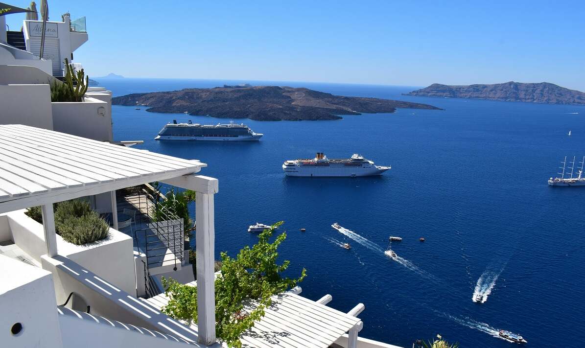 O taxă de 20 de euro a fost introdusă pe două insule din Grecia! Turiștii o achită deja de la 1 iulie