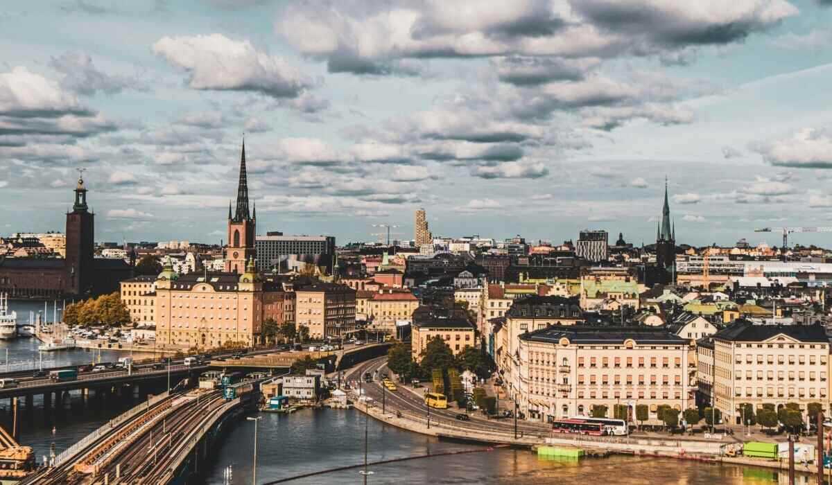 Totul despre un city-break în Stockholm. Cât costă biletele de avion, obiective turistice de top, cele mai bune hoteluri și restaurante