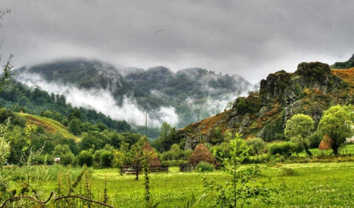 România va avea o nouă pârtie de schi! Proiectul include un parc de aventură, sanie de vară și tiroliene