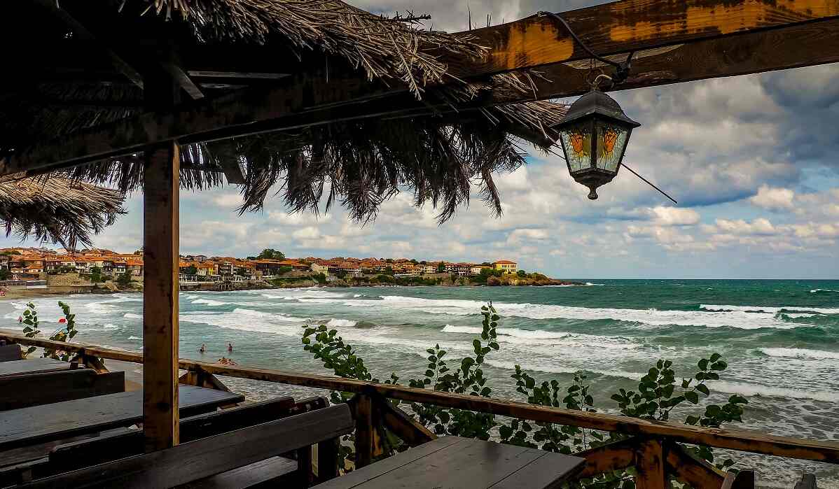 Bulgarii au lansat programul „Vară Prelungită” și își extind sezonul turistic în 2025