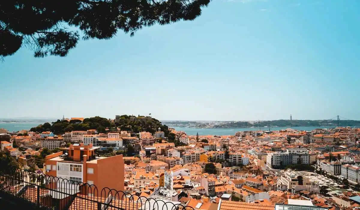 Orașul european desemnat cel mai fericit loc de vacanță din lume. Are soare din plin, multe spații verzi și un vibe relaxat