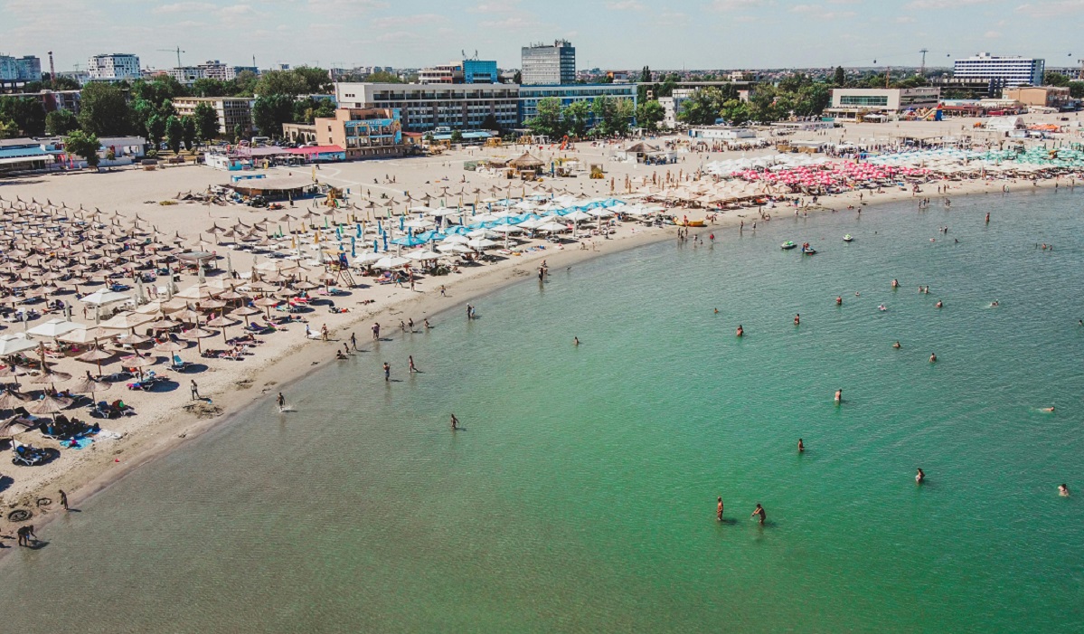 Cât costă o vacanță pe litoralul românesc în august 2026. Prețurile pentru un sejur în principalele stațiuni