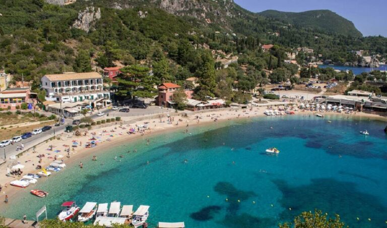 În ce cazuri pot primi turiștii rambursarea integrală