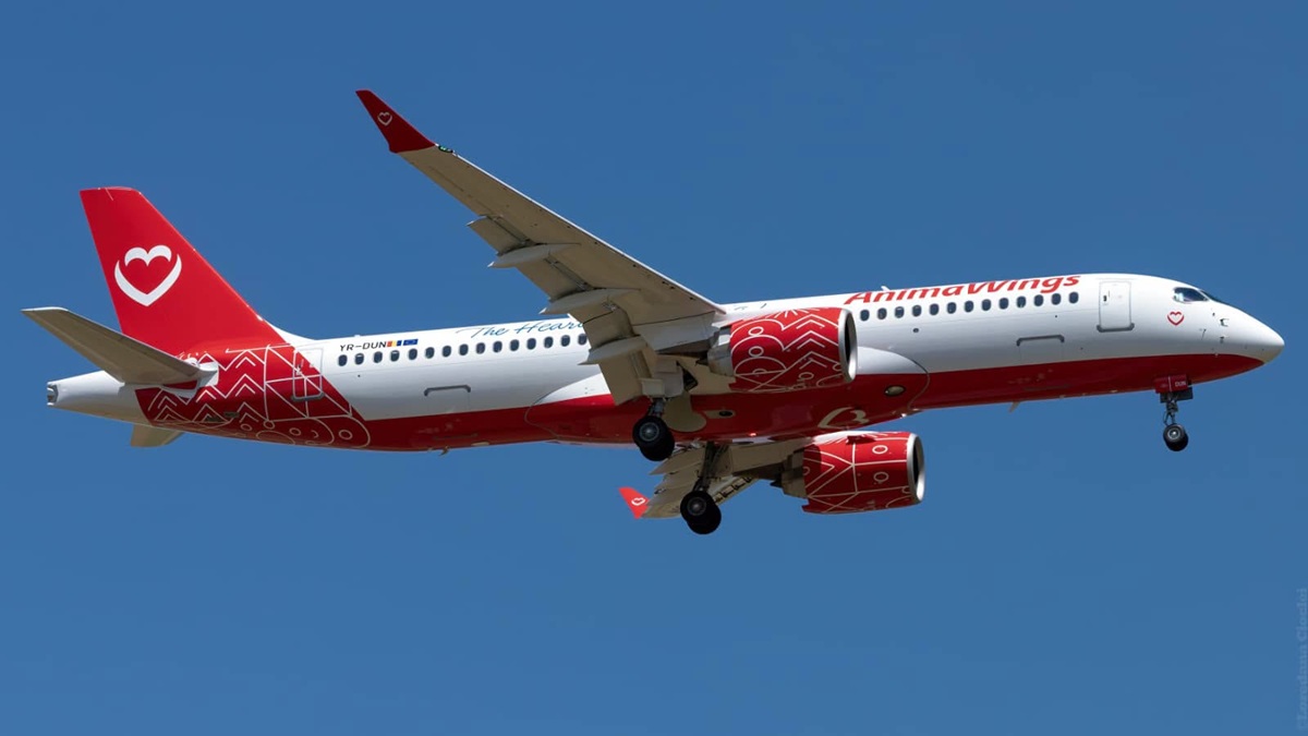 AnimaWings a mai primit un avion Airbus A220-300 și lansează cinci noi rute directe din România
