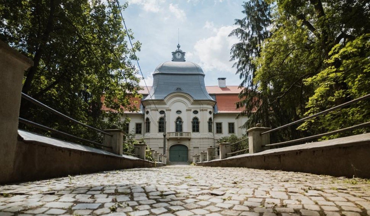 Se redeschide Castelul Teleki, supranumit „comoara Mureșului”. Lucrările au costat peste 4 milioane de euro