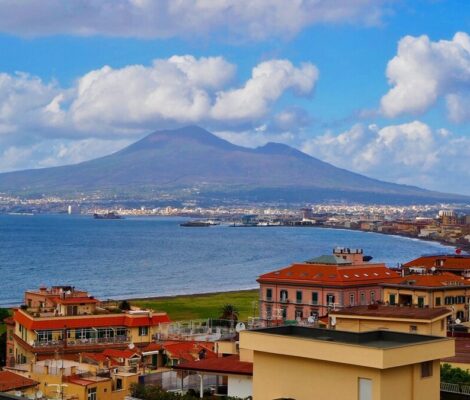 Zboruri ieftine spre Veneția, Napoli și Salonic