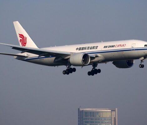 Prețuri accesibile la zborurile directe operate de Air China pe ruta București - Beijing