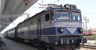 Ce se întâmplă cu turiștii aflați în trenuri în noaptea de 24-25 octombrie